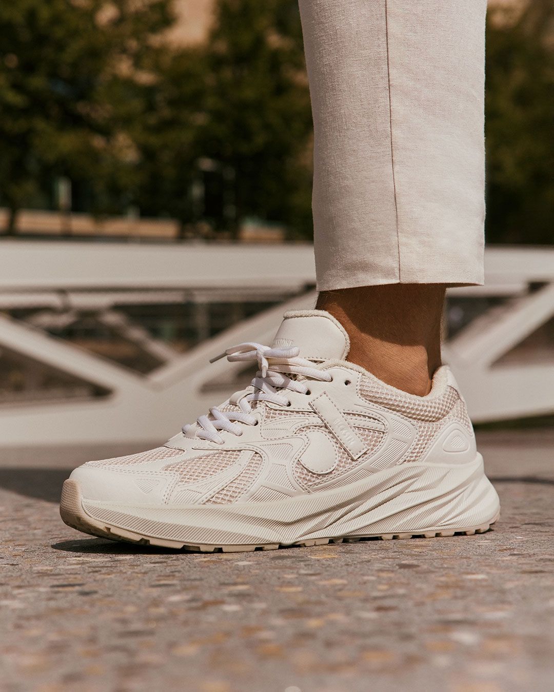 men's sneakers