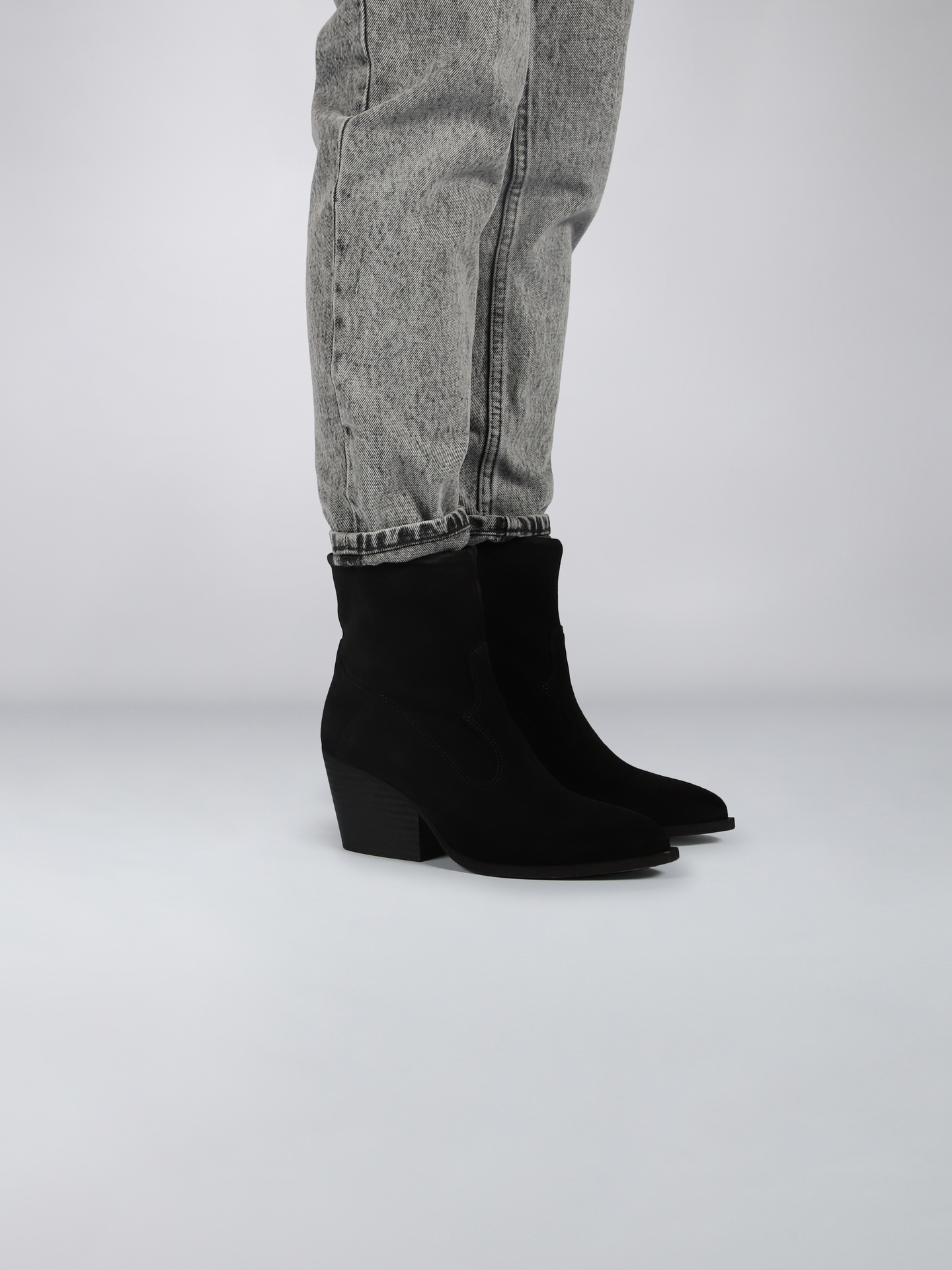 ZL91.BLK_beenfotografie_2.35e7db76_1703752385_8168