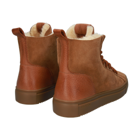 YL57.RUST_packshot_5.f6fc6b35