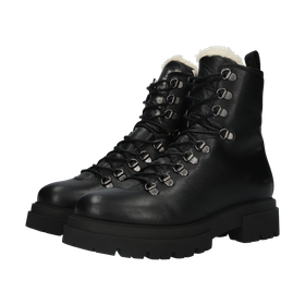 AL467.BLK_packshot_3.4484340e