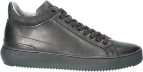 YG21.BLK_packshot_1.54a93477_1698849593_6841