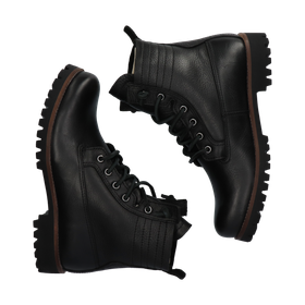 IL62.BLK_packshot_6.b1f59daa