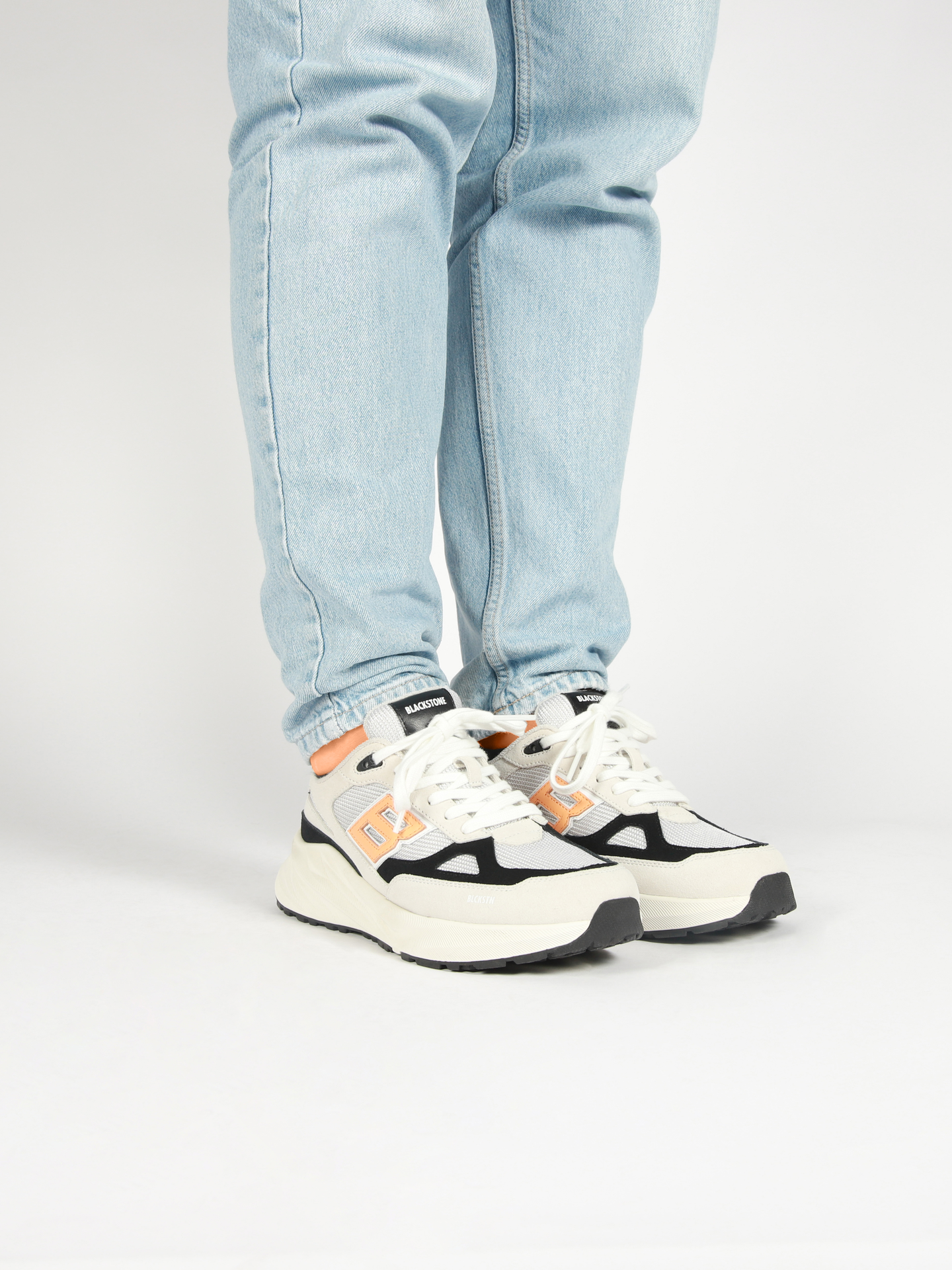 FLINT MOSS - DG531 Light Grey Peach - Runner Sneaker