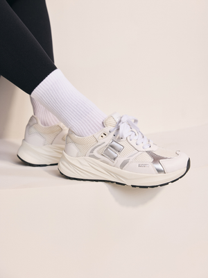 DL275.WHITE.SILVER.FLINT-MARVEL.1.004ab04d_1737647885_24311