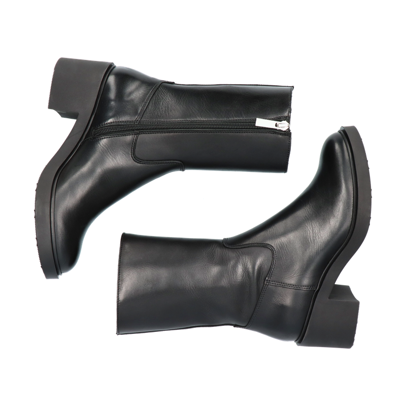 WL38.BLK_packshot_3.eaf1f897