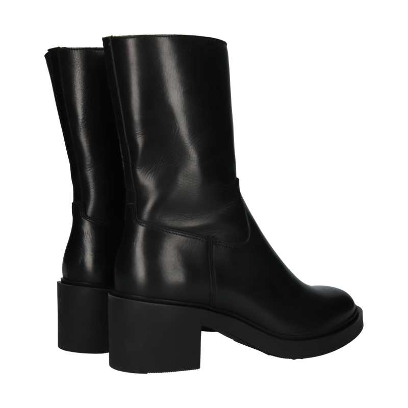 WL38.BLK_packshot_8.031051fb
