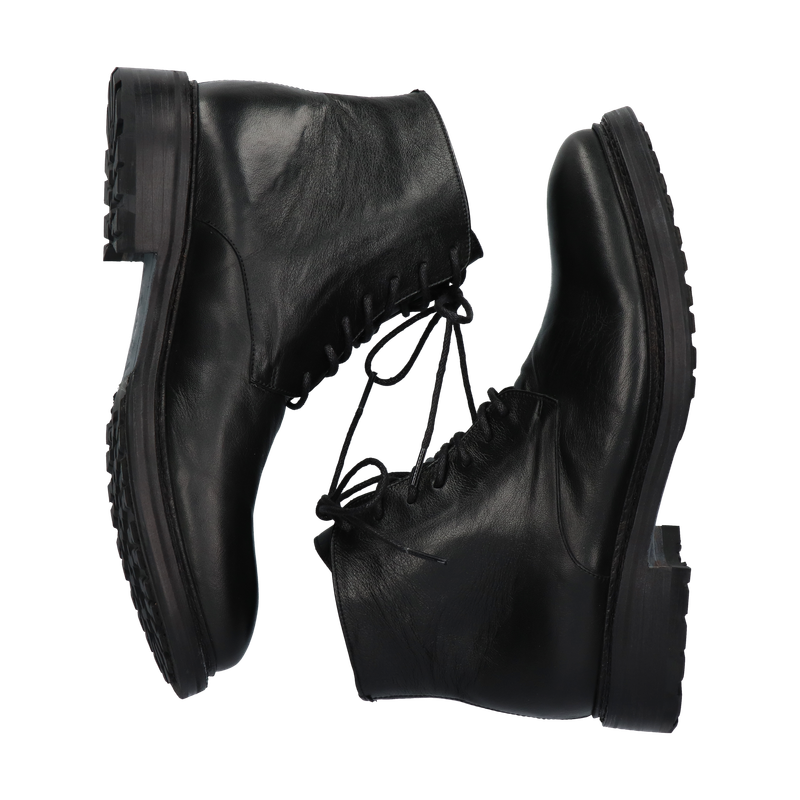 CG323.BLK_packshot_6.5f8dc802_1727682761_17358