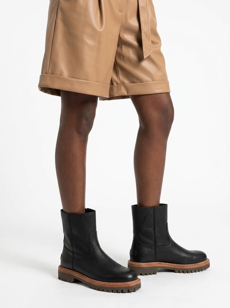Blackstone ROCK CLOVER MID GL765 Black Boots