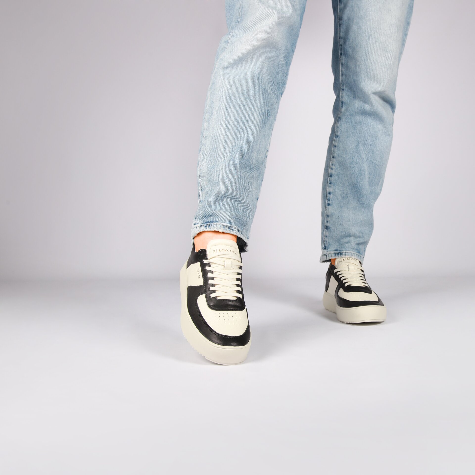White sneakers Blackstone Footwear Blackstonefootwear