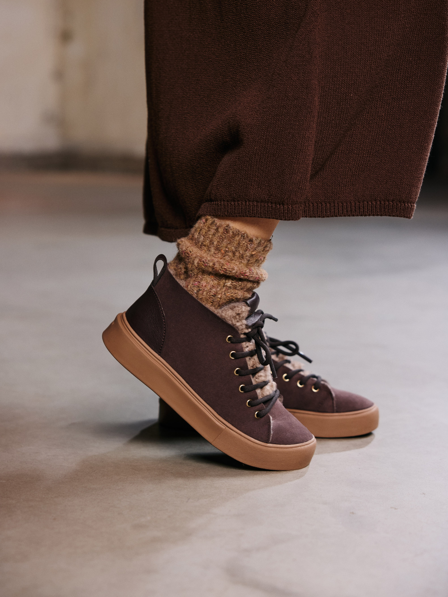 Blackstone SERMEQ ARNAQ CL258 Coffee Sneaker (mid)