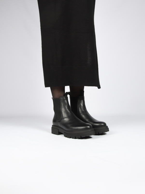 Blackstone SMILLA MID AL412 Black Chelsea boots