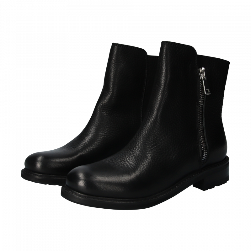 QL04.BLK_packshot_3.7c8b26b2