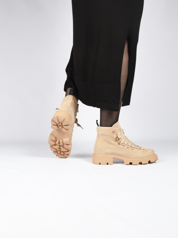 Blackstone GILA AL420 Cappuccino Lace-ups