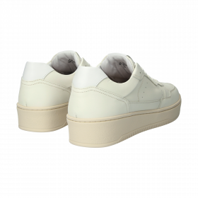 ZG46.OWHT_packshot_5.5caaa404