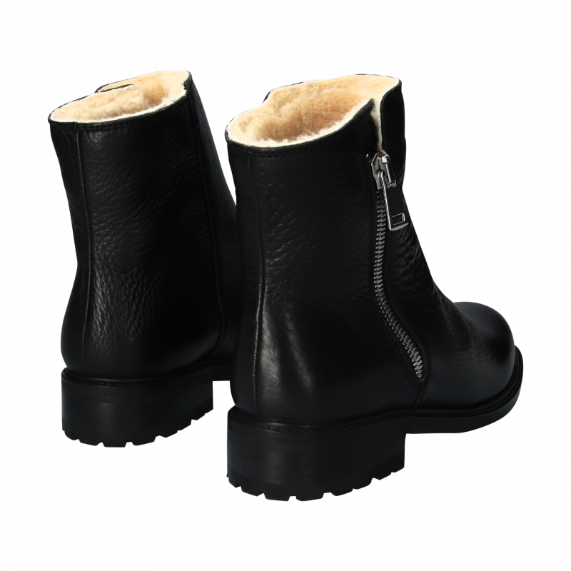 QL05.BLK_packshot_5.d90993f9