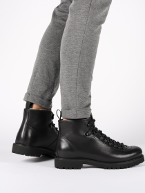Blackstone UG44 UG44 Black Boots