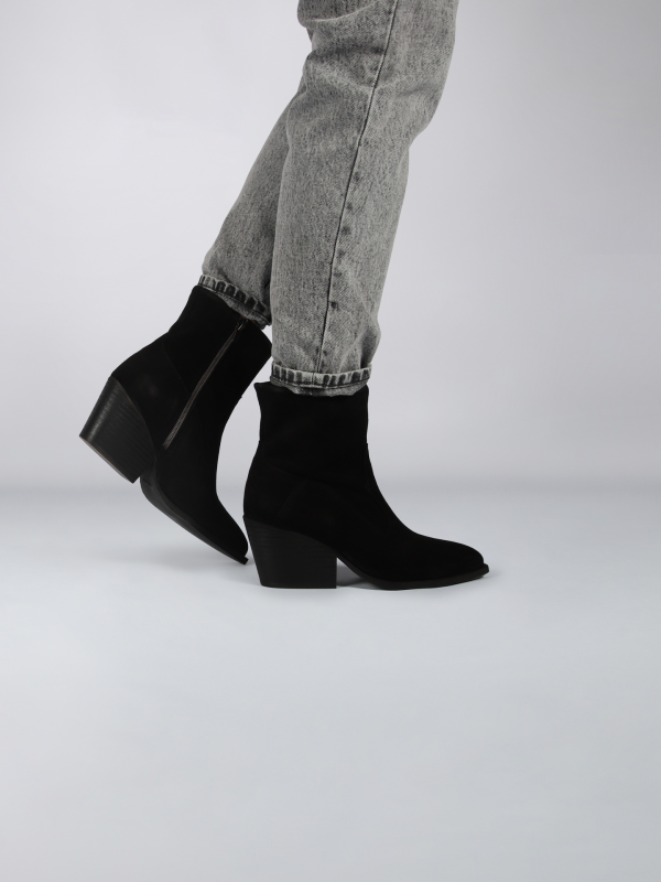 ZL91.BLK_beenfotografie_3.b5674230_1703752375_8169