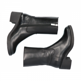 WL38.BLK_packshot_3.eaf1f897