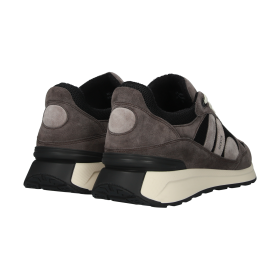 Blackstone GARNET RIDGE EG386 Asphalt Runner Sneaker