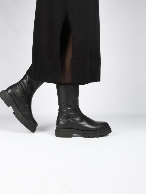 Blackstone ODA AL410 Black Boots