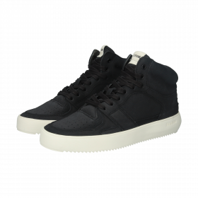 YG01.BLK_packshot_3.c13c81cd