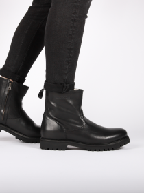 Blackstone KAMI OM63 Nero Boots