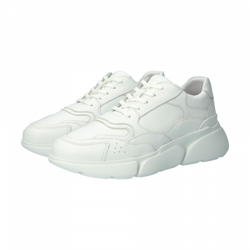 White chunky nike shoes hotsell