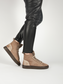 Blackstone AKNA YL55 Fossil Sneaker (high)