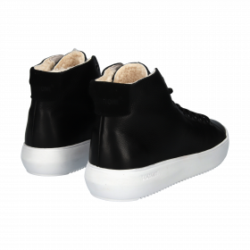YG09.BLK_packshot_5.6d19b9c9