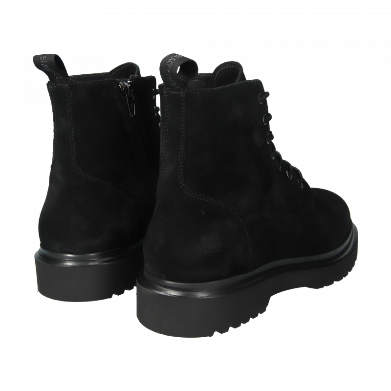 YG32.BLK_packshot_5.b57c9db9