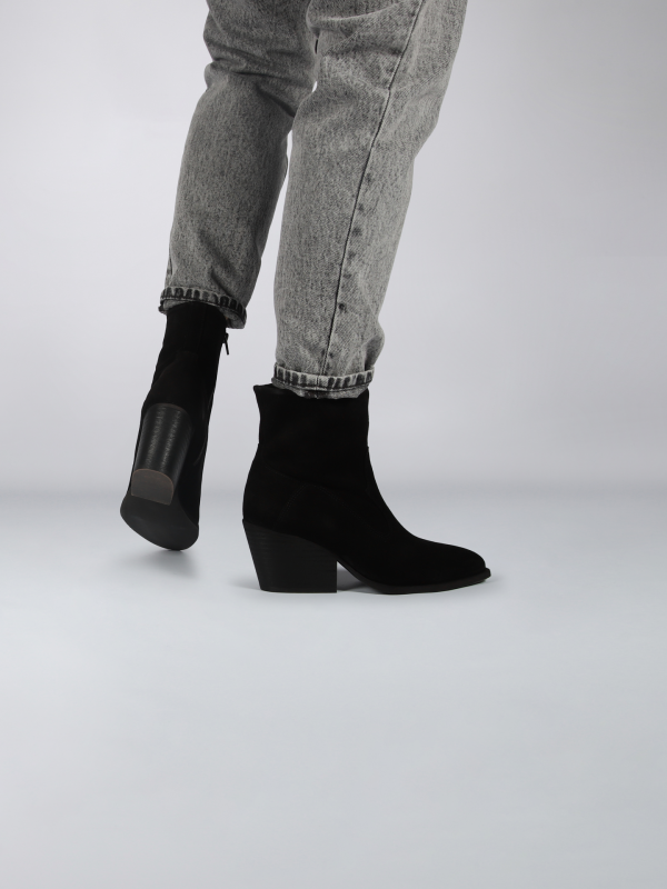 ZL91.BLK_beenfotografie_4.935ca8c3_1703752370_8170