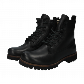 IL62.BLK_packshot_3.586f7757
